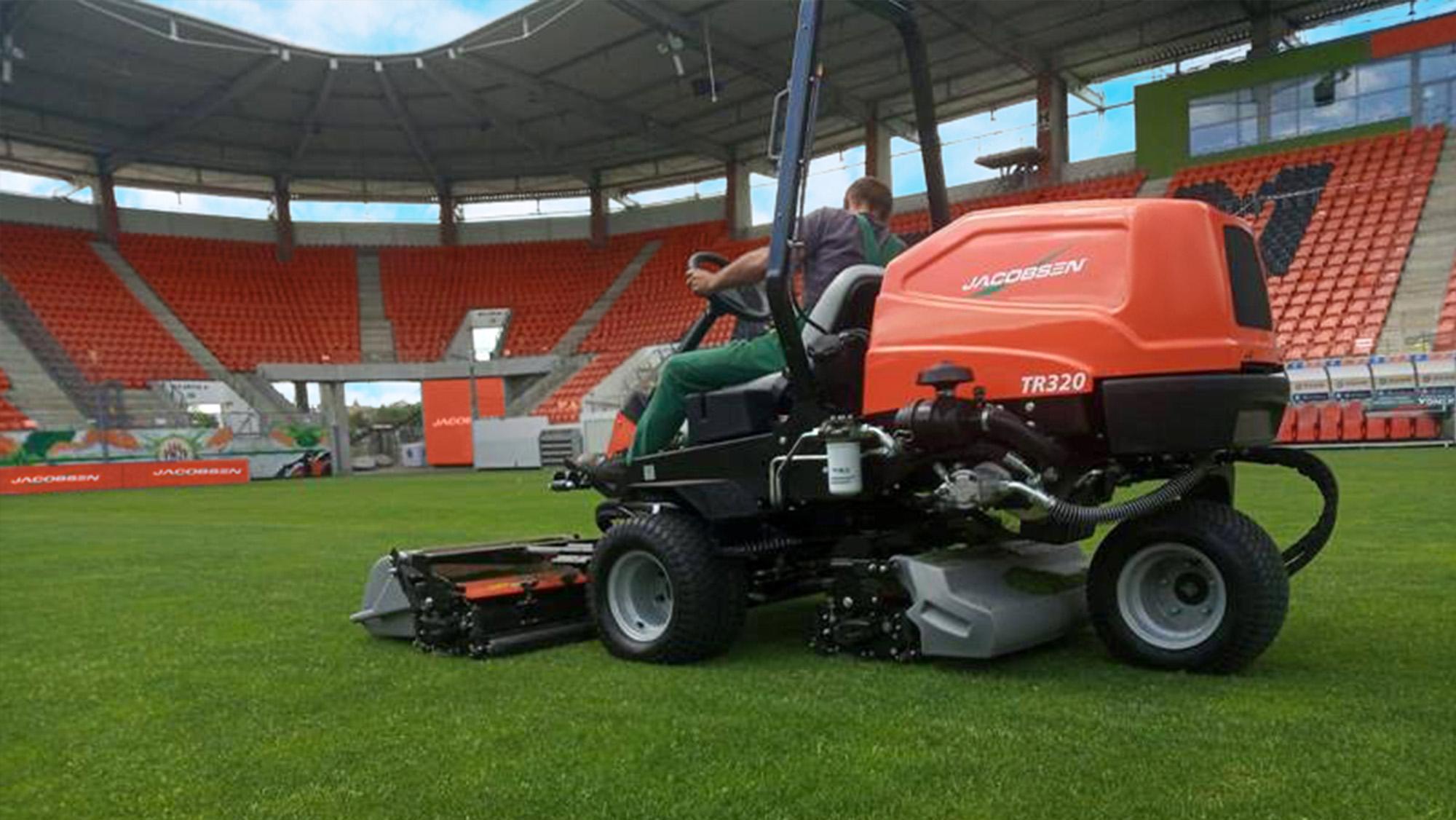 Jacobsen pull behind online reel mower